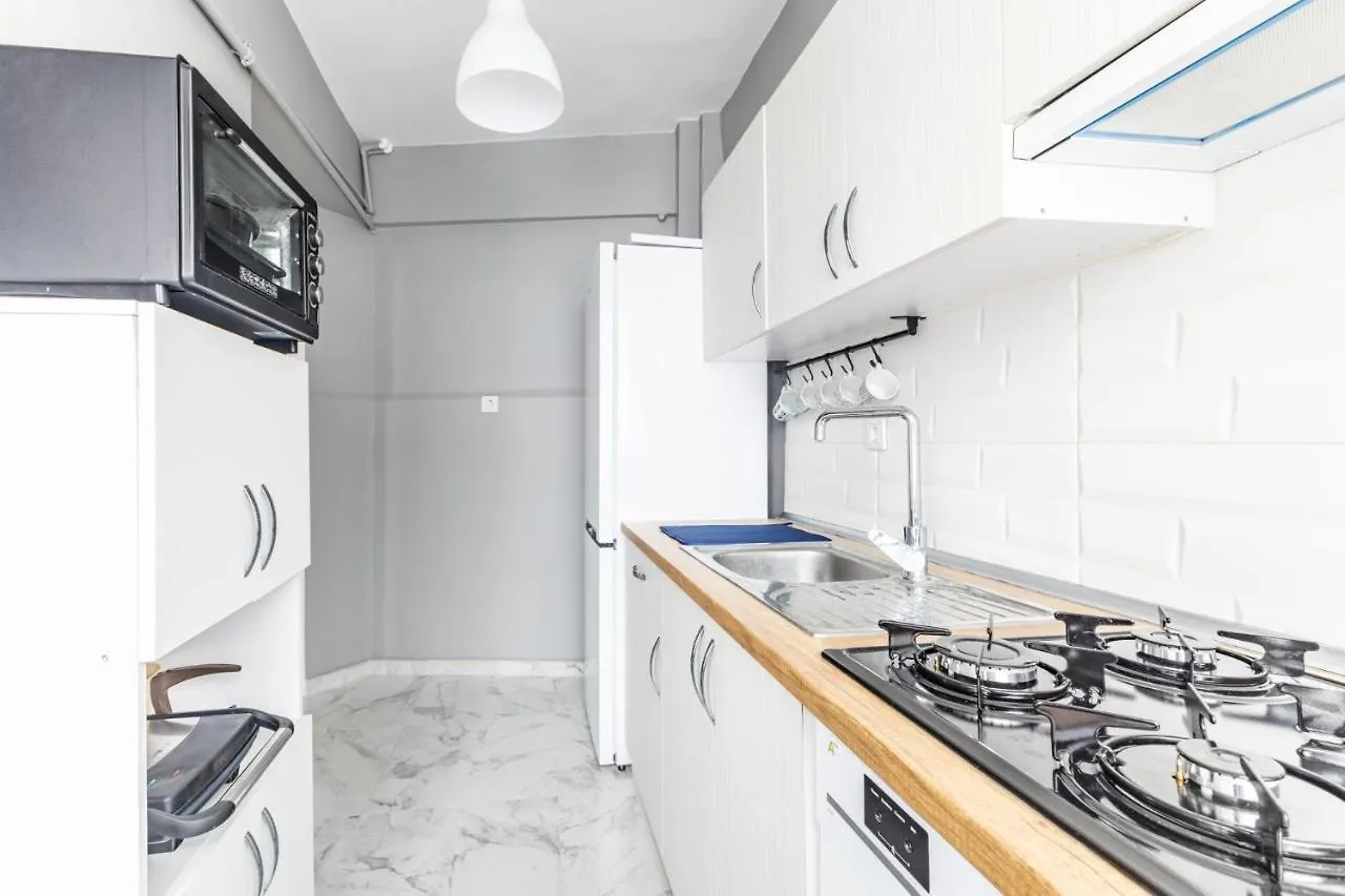דירות איסטמבול Modern Stylish Cozy Flat In The Heart Of Kadikoy טורקיה
